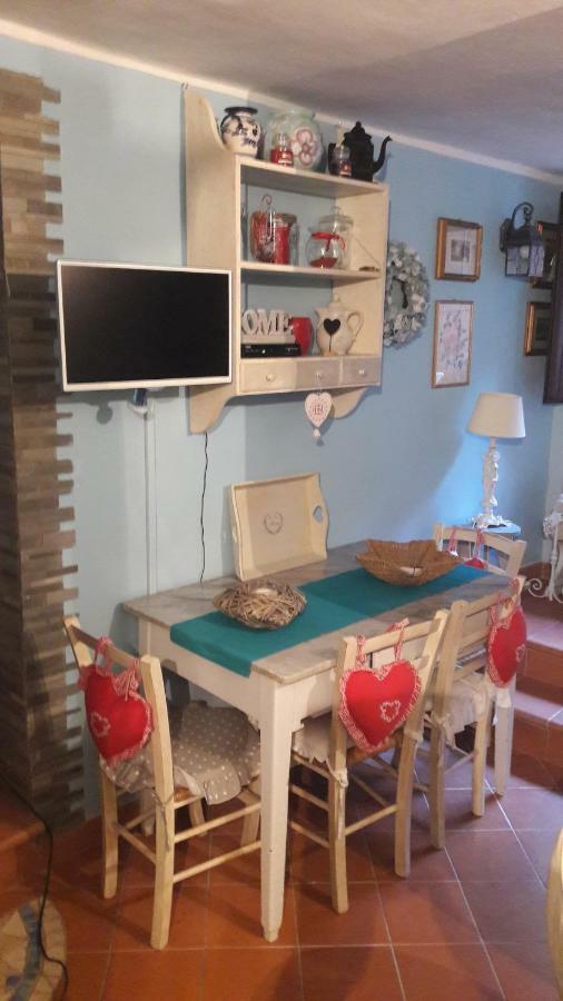Casa Dolce Casa Di Rosy E Roby Daire Bardine di San Terenzo Dış mekan fotoğraf